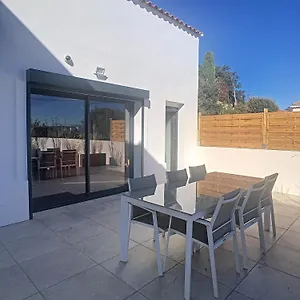  Holiday home La Parenthese Maison T3 Au Calme Avec Parking Gratuit France