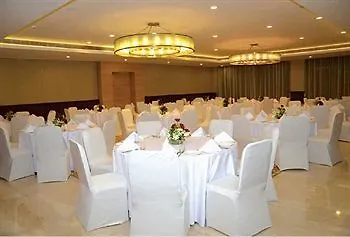 Hotel Four Points By Sheraton New Delhi, Airport Highway