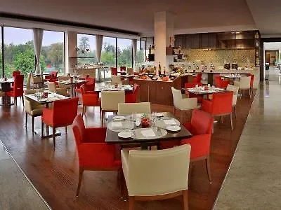 Hotel Four Points By Sheraton New Delhi, Airport Highway